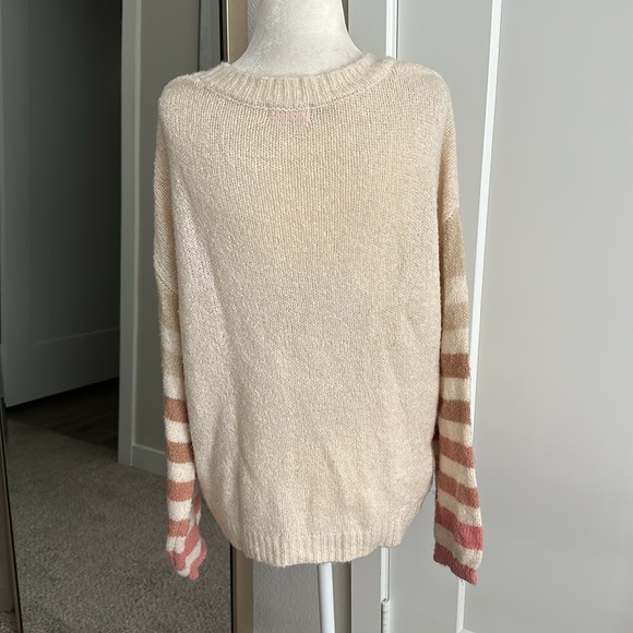 PINK LILY | Striped Knitted Sweater - Picture 4 of 7